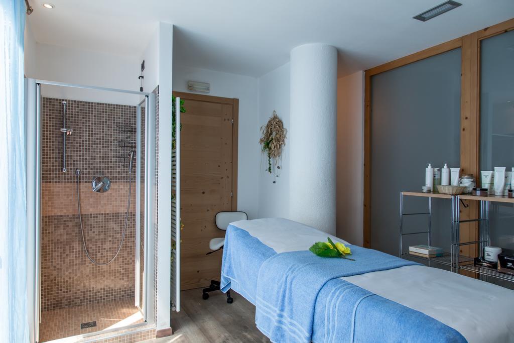 Alpine Mugon Hotel Вазон Екстериор снимка