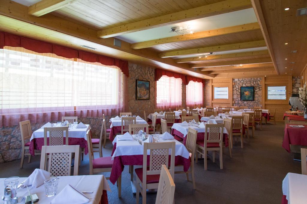 Alpine Mugon Hotel Вазон Екстериор снимка