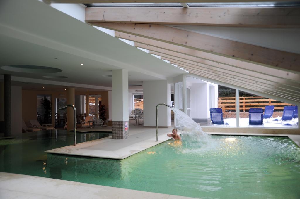 Alpine Mugon Hotel Вазон Екстериор снимка